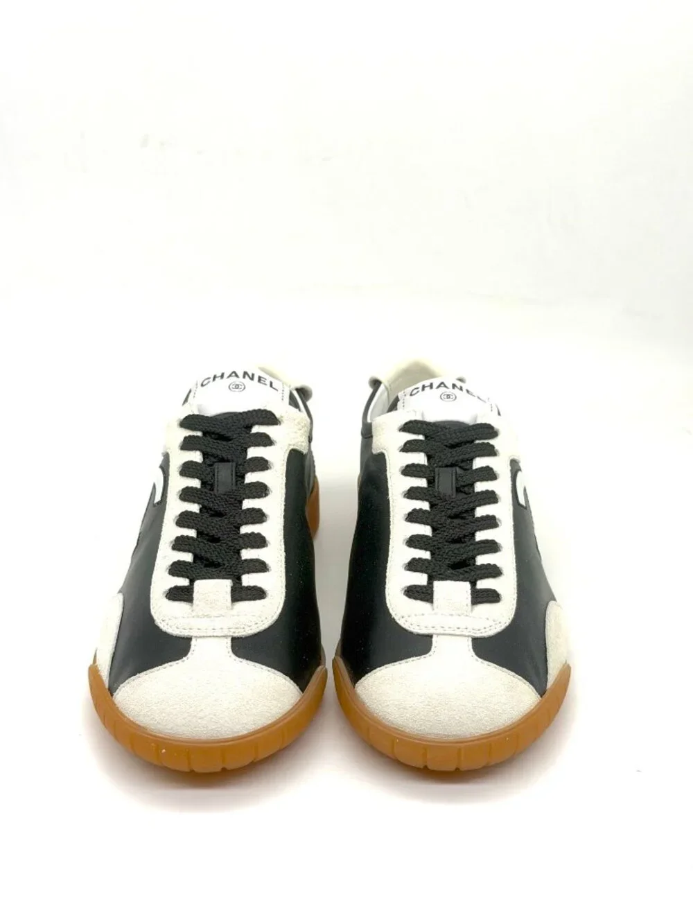 CHANEL REV Leather Suede CC Slim Retro Lace Up Sneakers Flats Trainers Shoes
